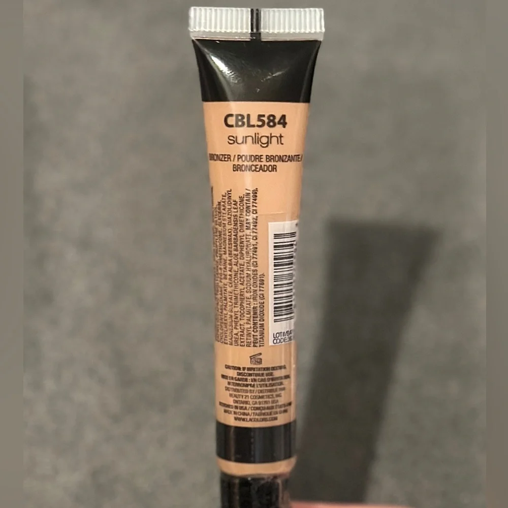 L.A. Colors Sunlit Get Bronzed Matte Cream Bronzer- perfect for fair/light